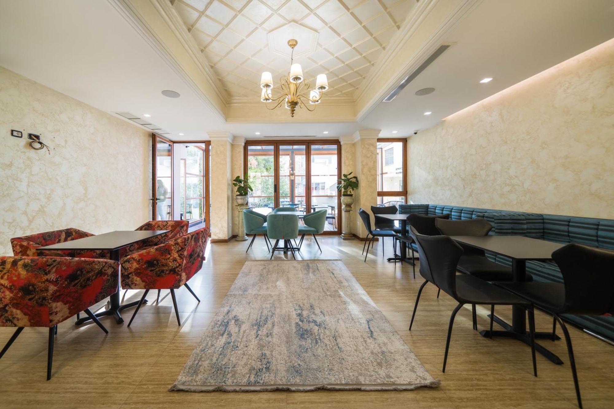 Merko Hotel Berat Zewnętrze zdjęcie